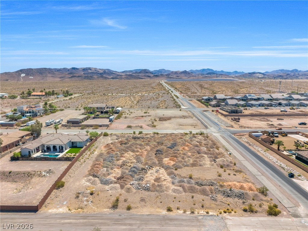 Milan & Burkholder Property Photo 6