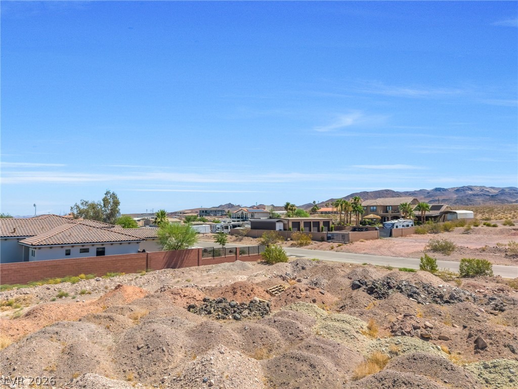 Milan & Burkholder Property Photo 10