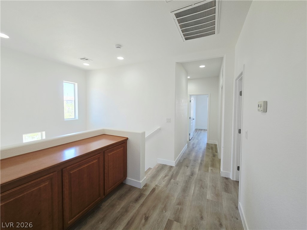 8237 Brilliant Pompon Place Property Photo 11