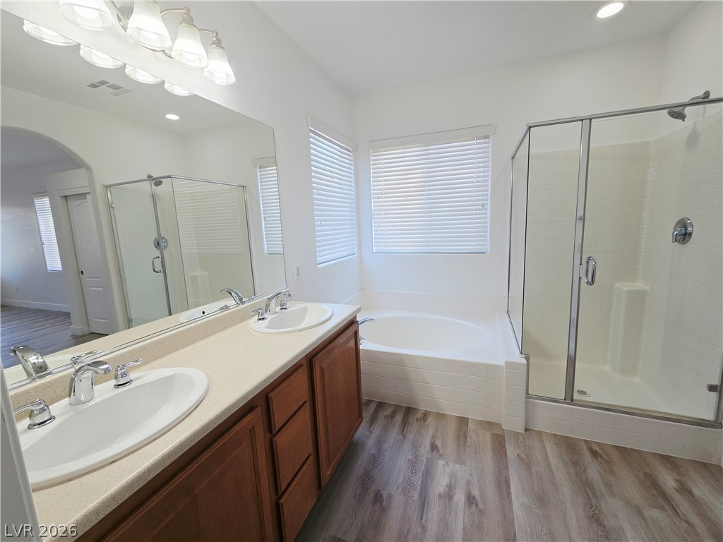 8237 Brilliant Pompon Place Property Photo 15