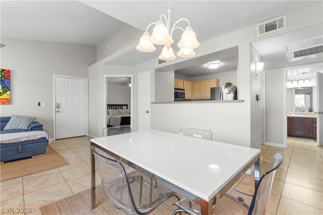 555 East Silverado Ranch Boulevard 2088 Property Photo 7