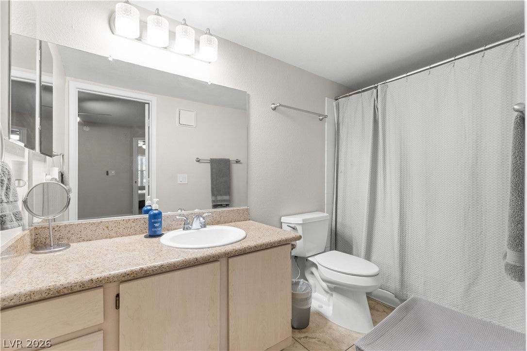 555 East Silverado Ranch Boulevard 2088 Property Photo 13