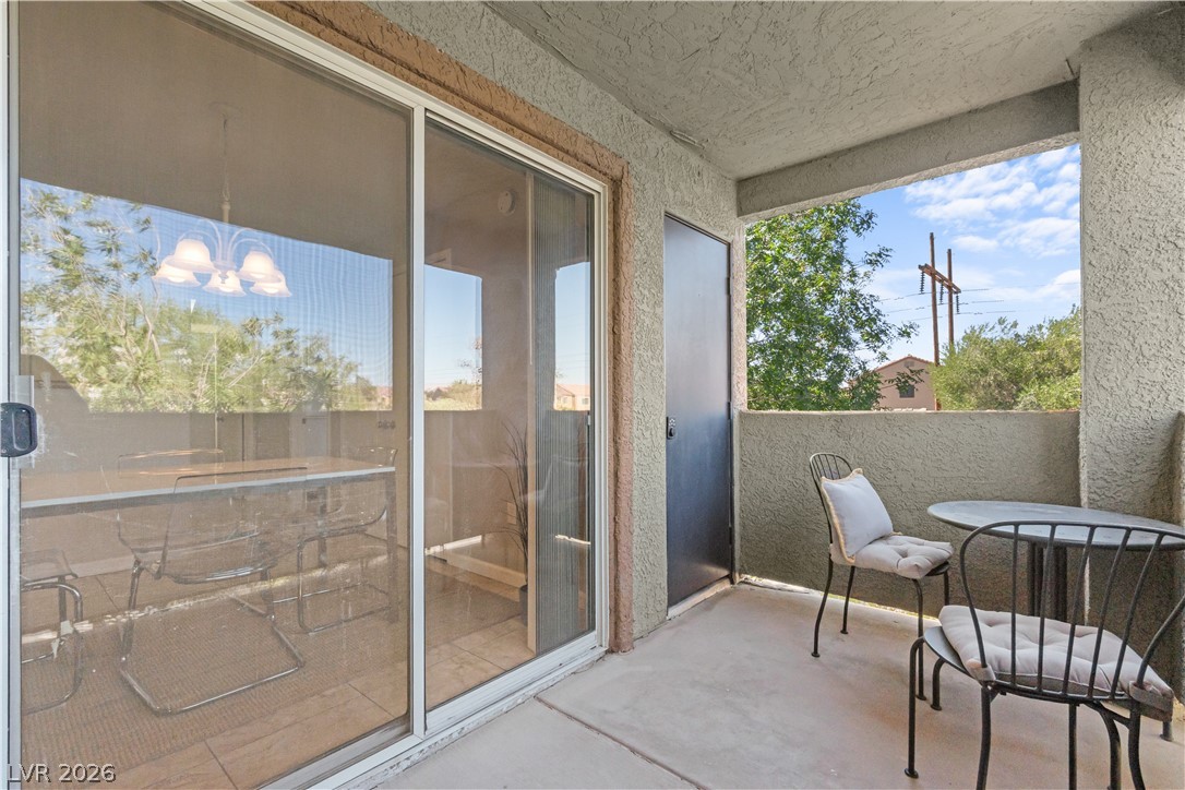 555 East Silverado Ranch Boulevard 2088 Property Photo 18