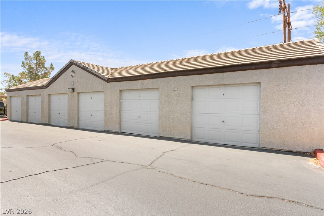 555 East Silverado Ranch Boulevard 2088 Property Photo 23