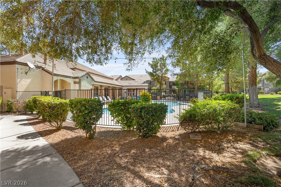 555 East Silverado Ranch Boulevard 2088 Property Photo 25