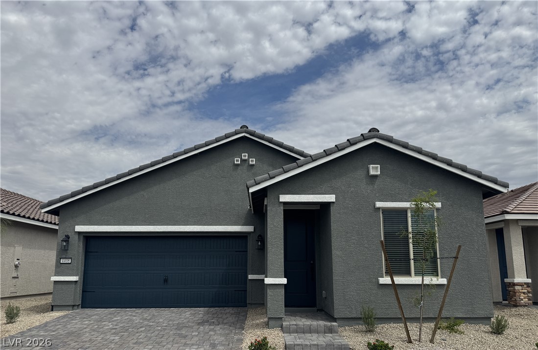3253 Basin Desert Street Property Photo 1