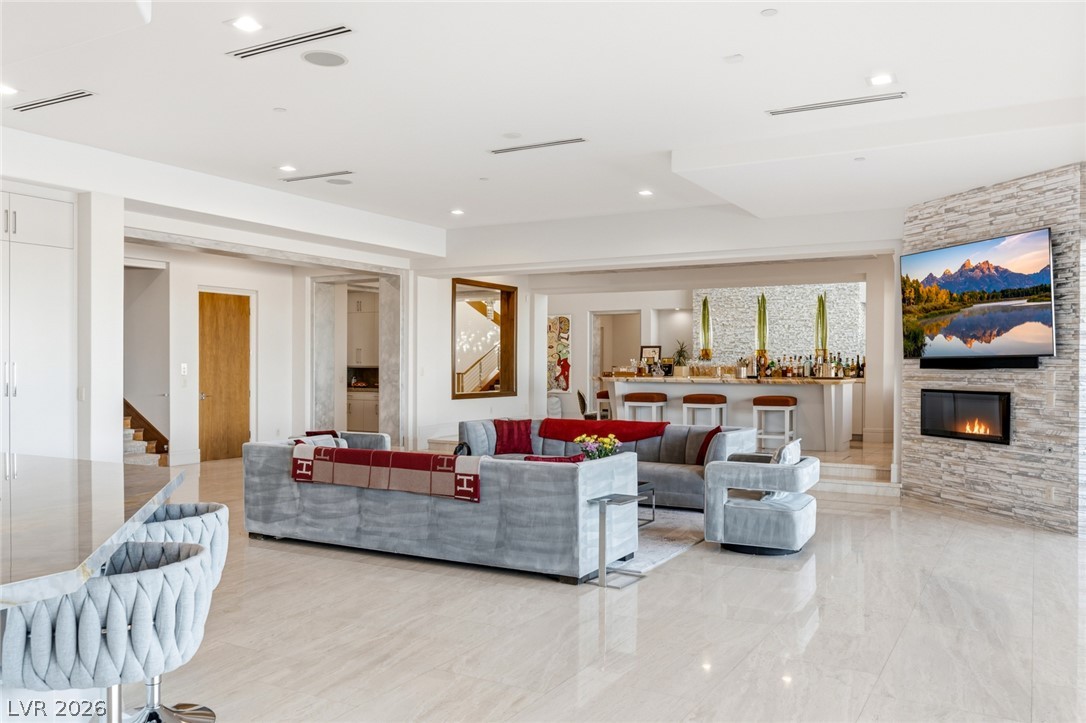 5128 Scenic Ridge Drive Property Photo 10