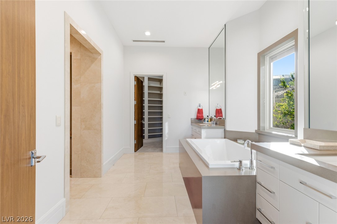 5128 Scenic Ridge Drive Property Photo 28