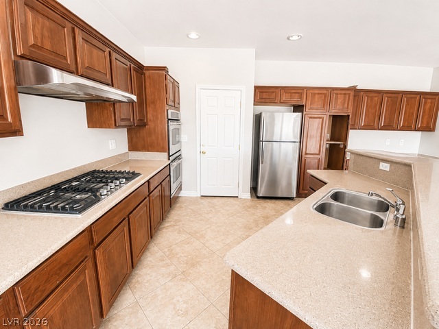 1204 Windwalker Avenue Property Photo 6