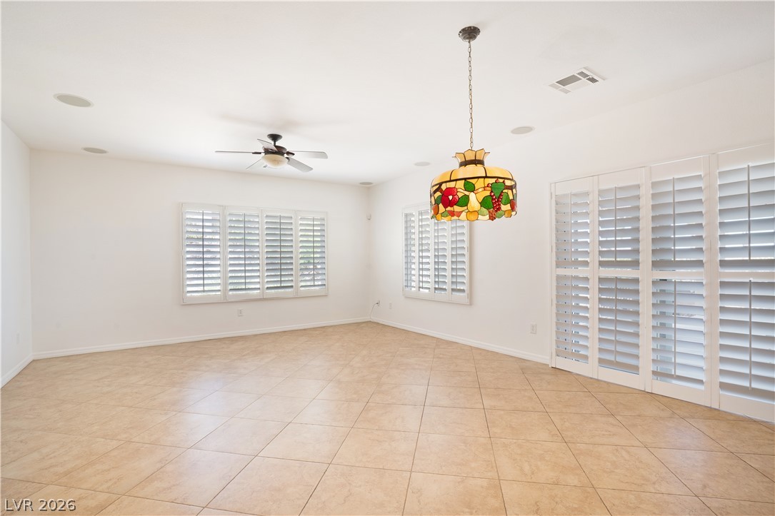2353 Orangeburg Place Property Photo 11