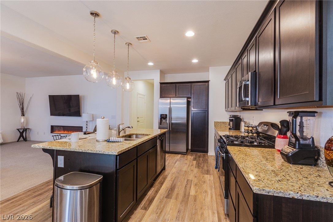 2794444 Property Photo 2