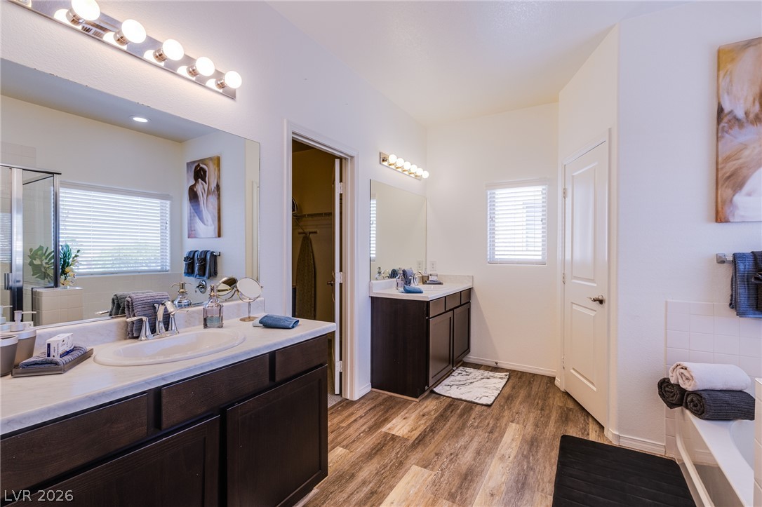 2794444 Property Photo 17