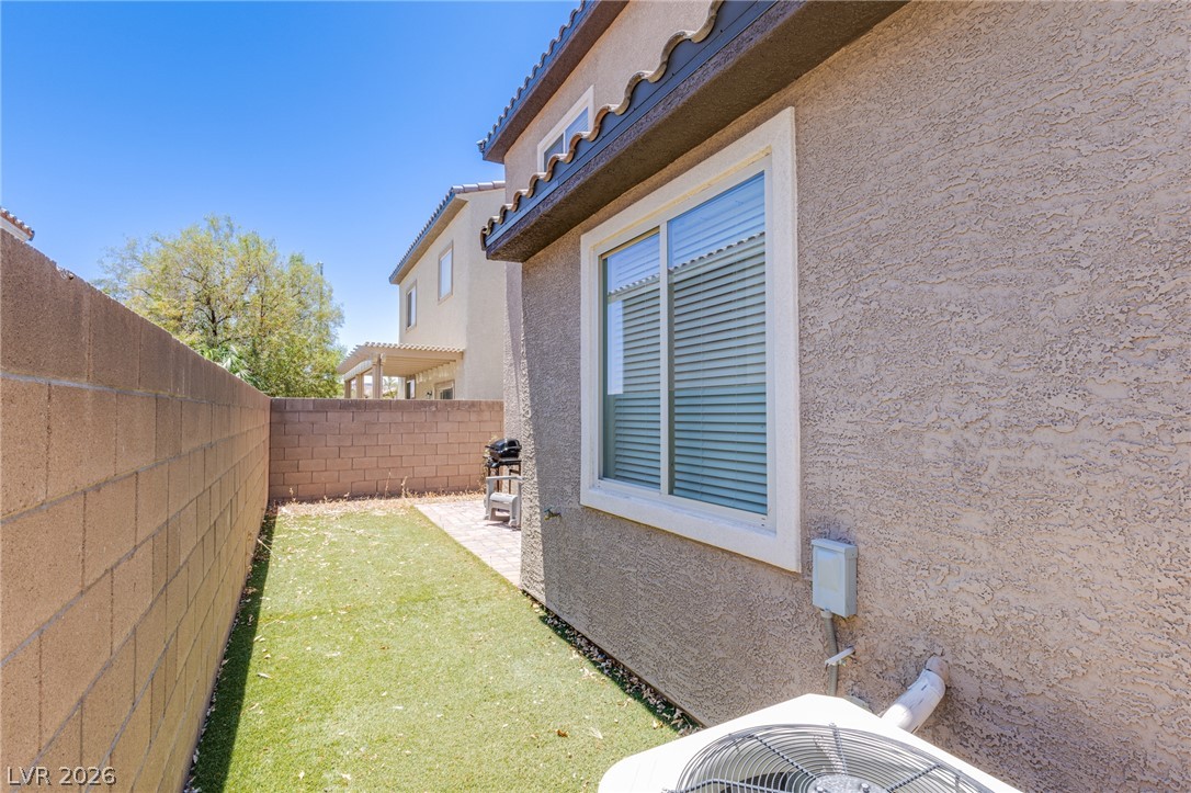 2794444 Property Photo 28