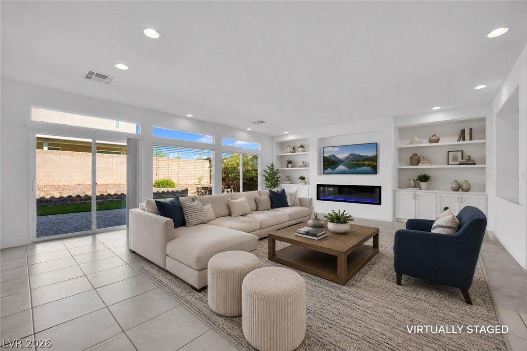 10307 Rolling Bay Court Property Photo 4