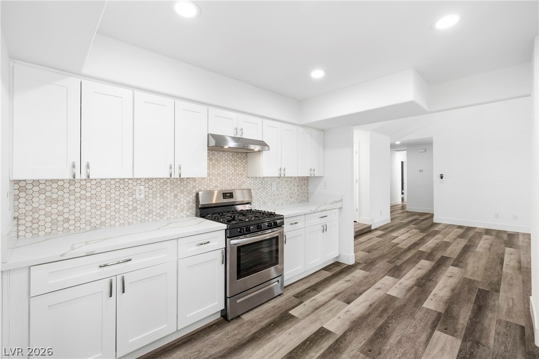 1904 Bradbury Circle Property Photo 6