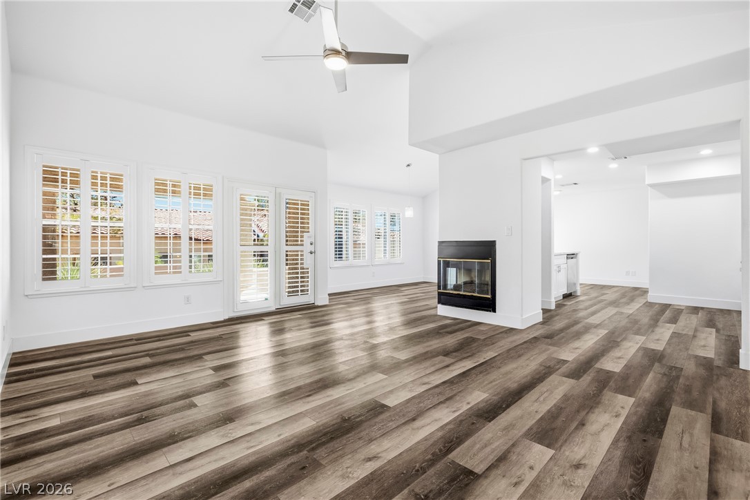 1904 Bradbury Circle Property Photo 11