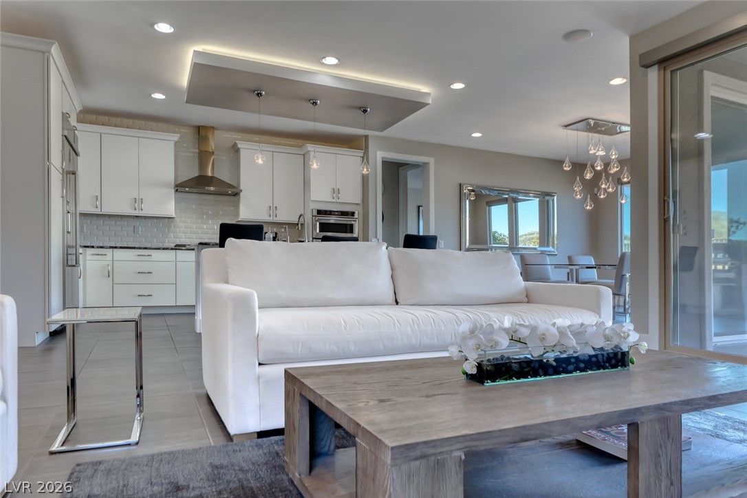 10840 Organic Drive Property Photo 10