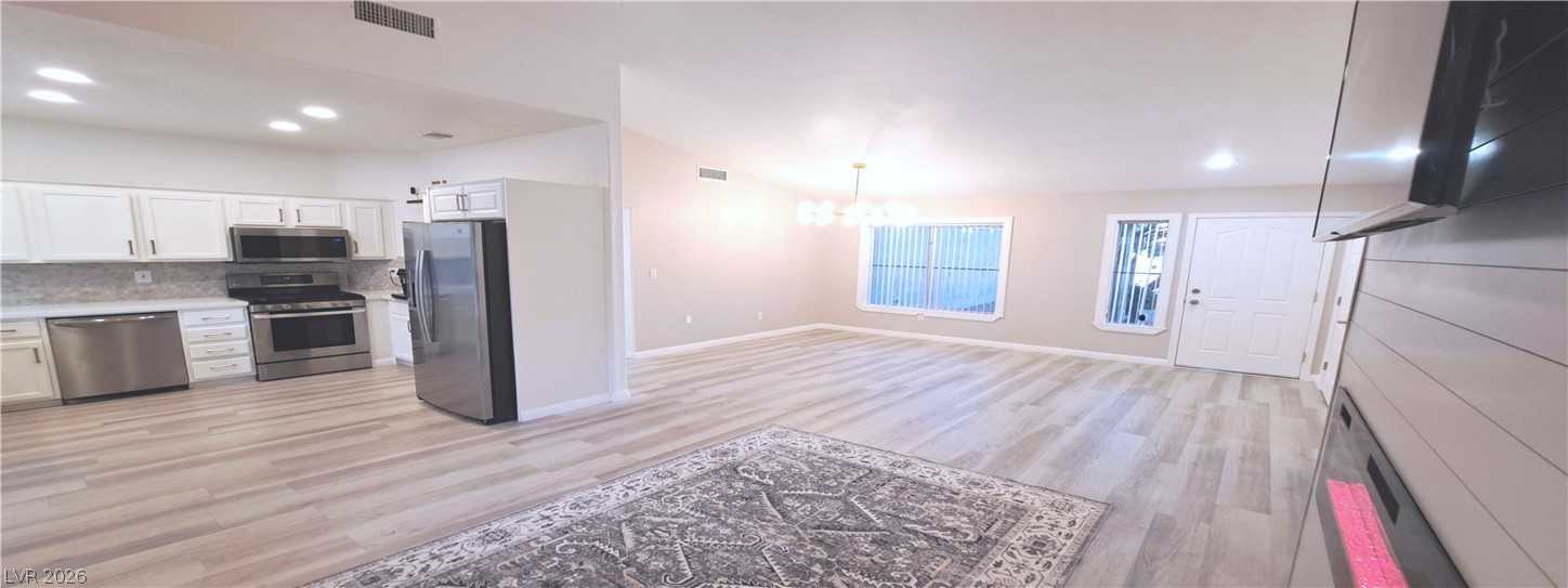 10033 Woodhouse Drive Property Photo 9