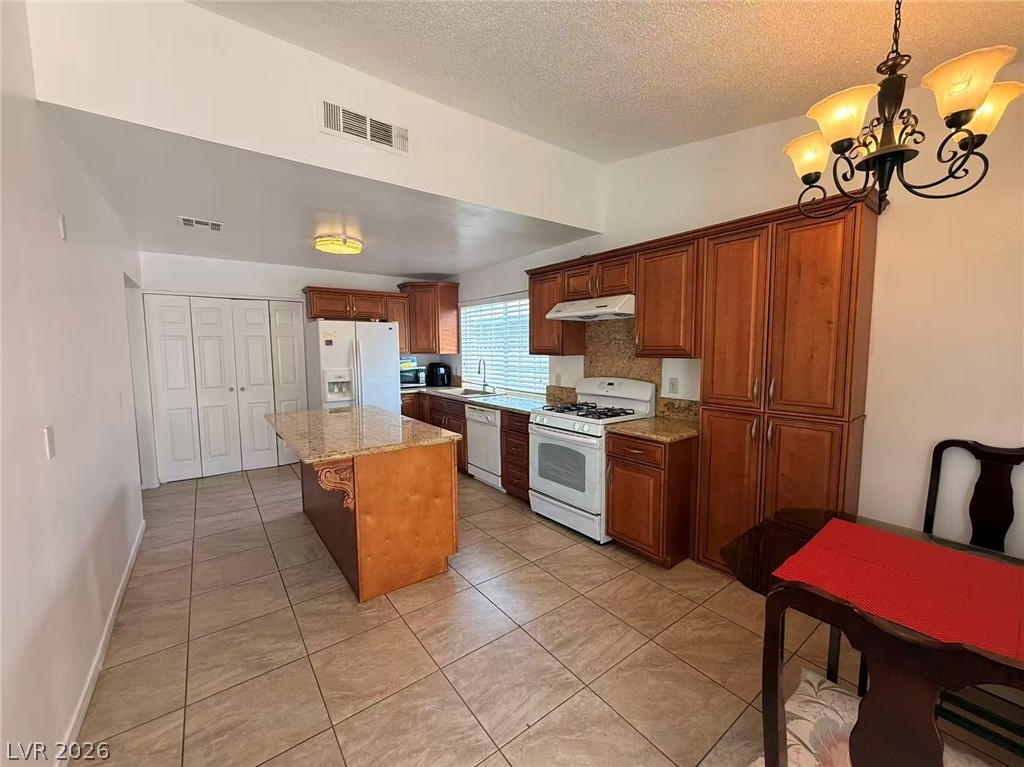 6357 Sparrow Lane Property Photo 5