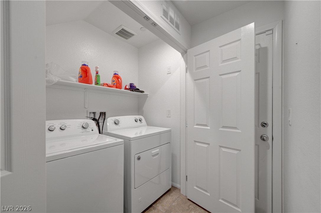 1287 Raritan Place Property Photo 8
