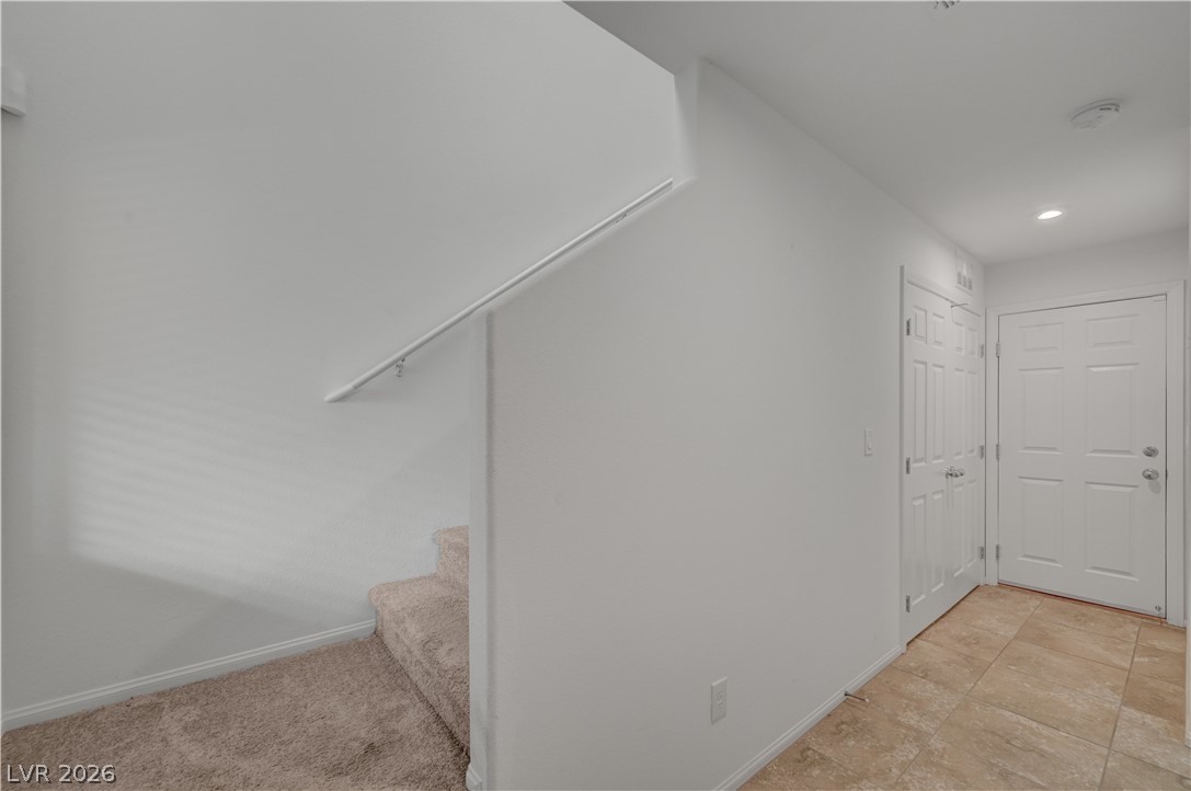 1287 Raritan Place Property Photo 9