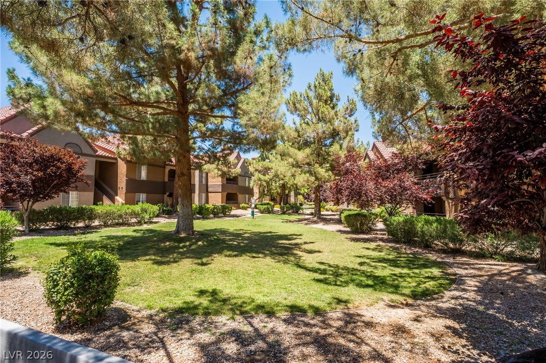 2200 South Fort Apache Road 2229 Property Photo 37