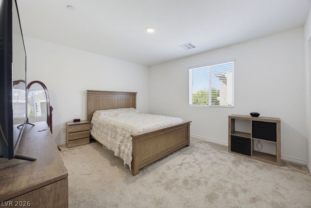 6236 Foxes Dale Street Property Photo 14