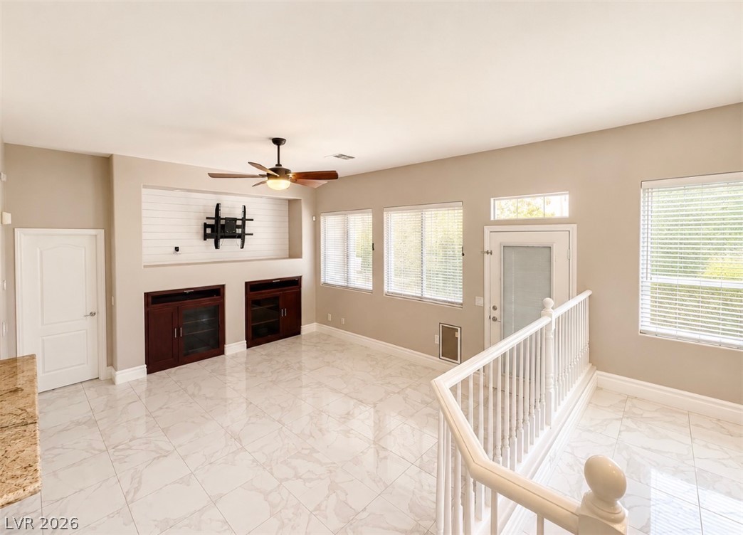 7470 Laughing Brook Court Property Photo 8