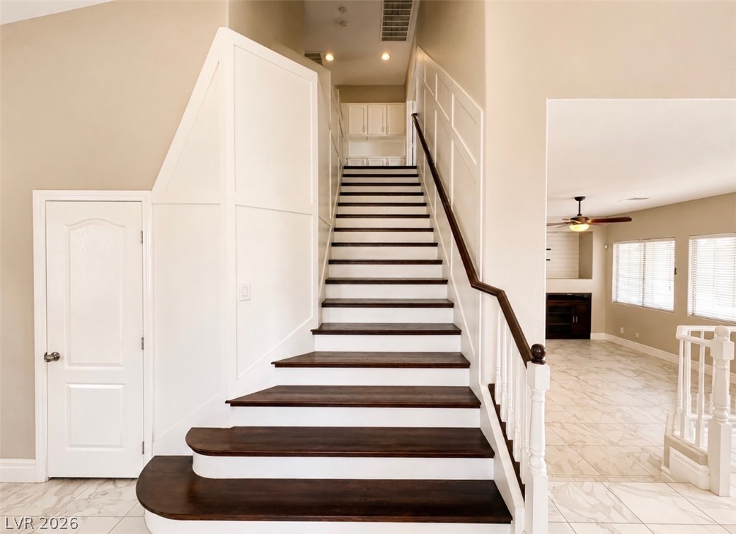 7470 Laughing Brook Court Property Photo 15
