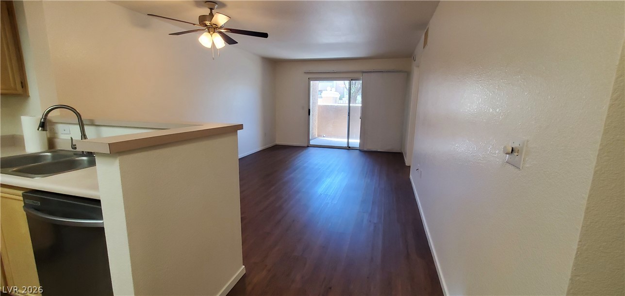 8070 West Russell Road 1123 Property Photo 6