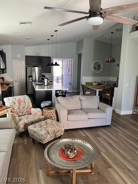 2146 Dillons Cove Drive Property Photo 4