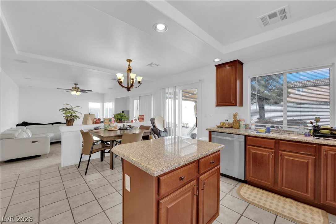10568 Salmon Leap Street Property Photo 6