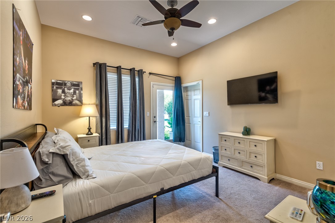 5870 West Oquendo Road Property Photo 18
