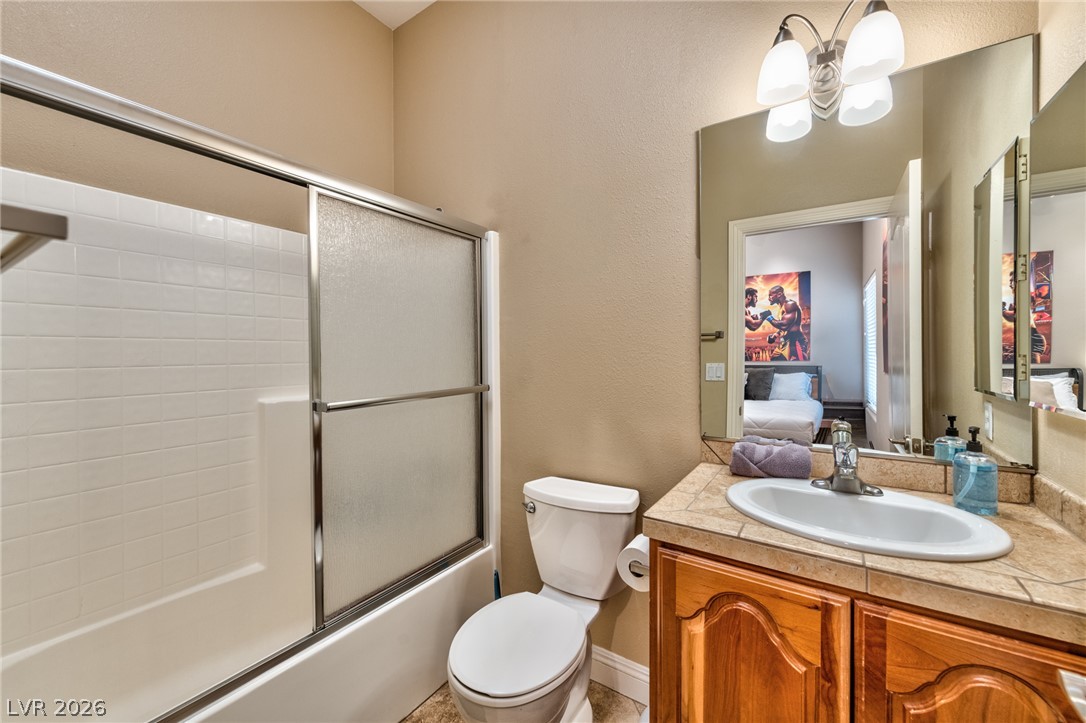 5870 West Oquendo Road Property Photo 27