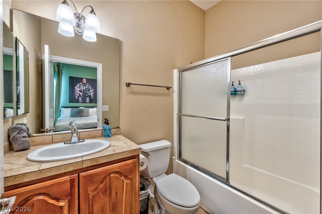 5870 West Oquendo Road Property Photo 29