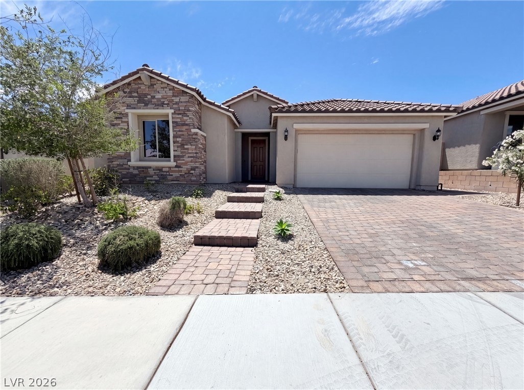 10619 Skye Paseo Avenue Property Photo 1