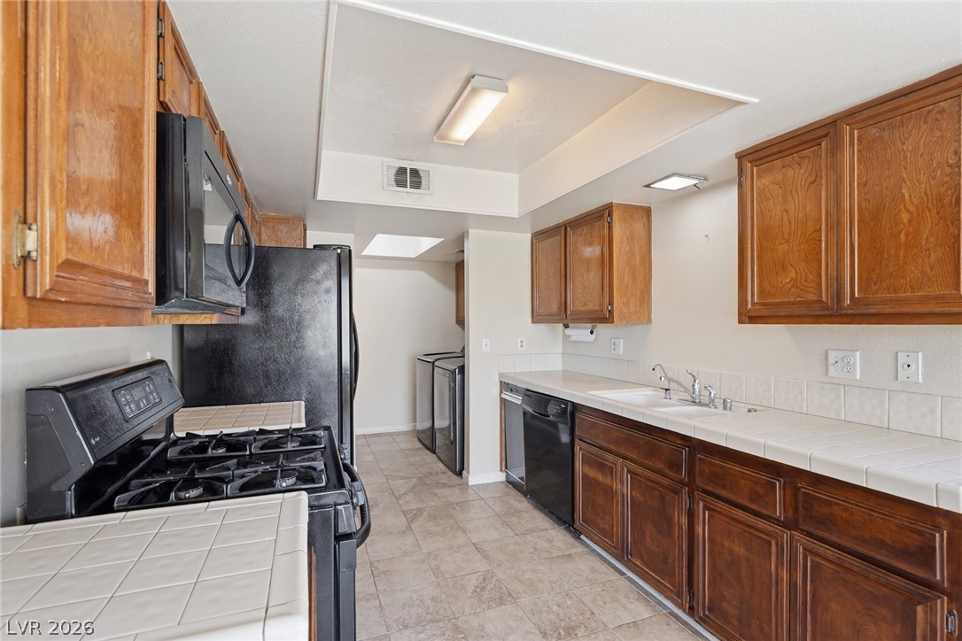 4378 Shortleaf Street Property Photo 9