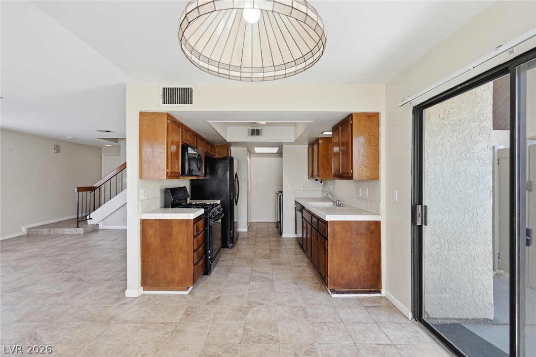4378 Shortleaf Street Property Photo 10
