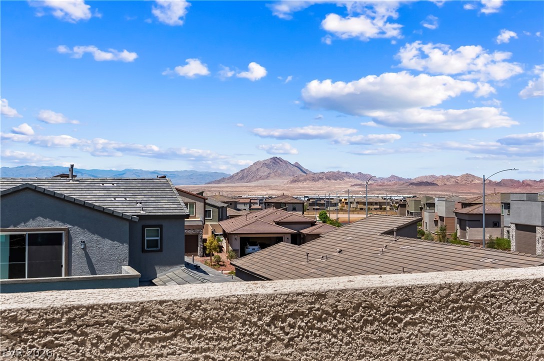 320 Isla Enclave Way Property Photo 27