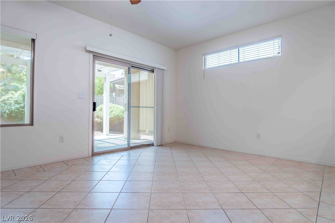 543 Towering Vista Place Property Photo 5