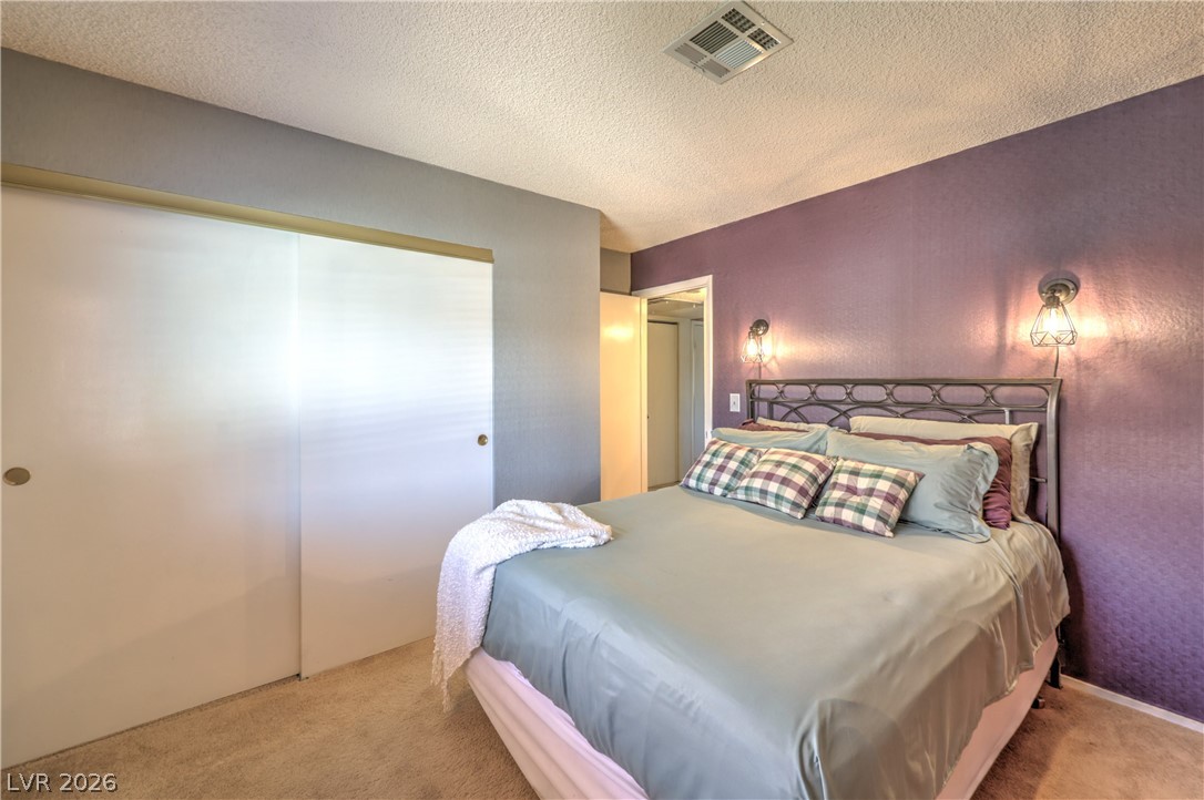 1201 North Buffalo Drive 202 Property Photo 15