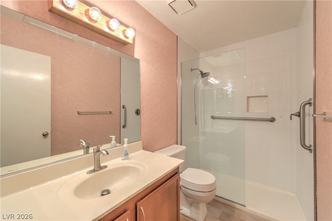 1201 North Buffalo Drive 202 Property Photo 16