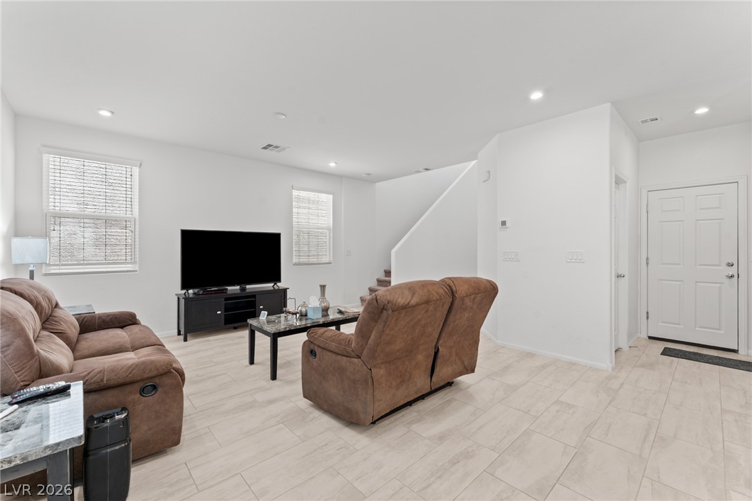 9190 Lynea Court Property Photo 3