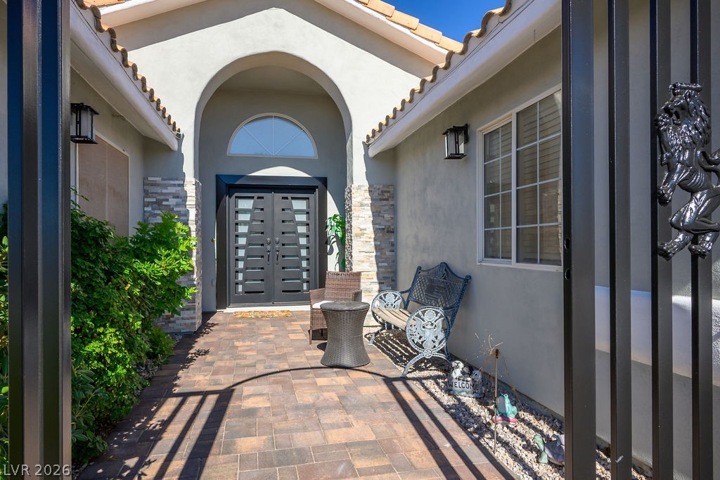 7100 West Meranto Avenue Property Photo 2