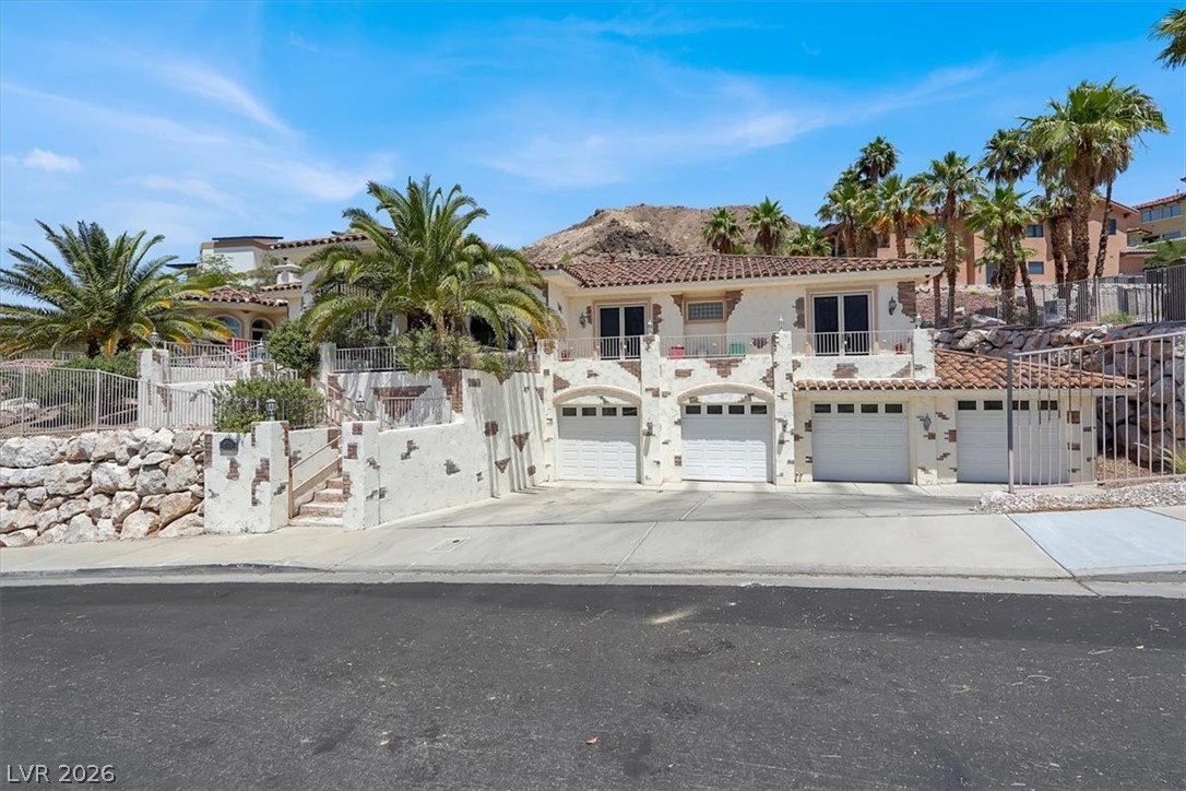953 Pyrite Avenue Property Photo 2