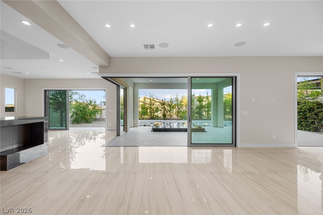 12021 Vento Forte Avenue Property Photo 6