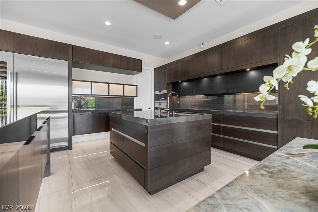 12021 Vento Forte Avenue Property Photo 13