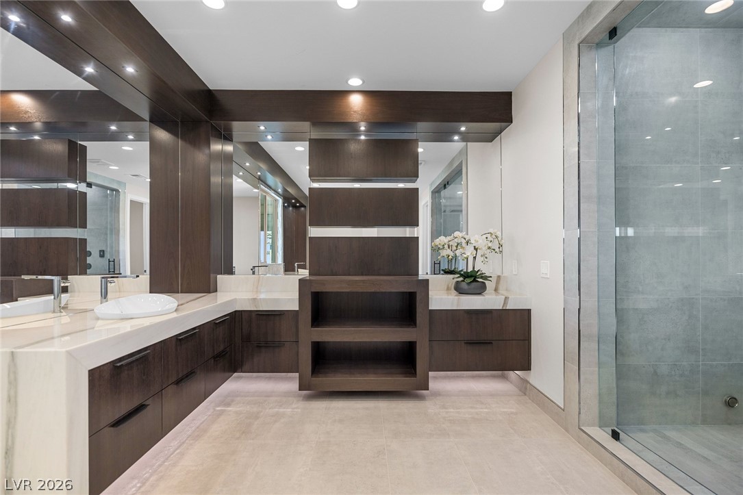 12021 Vento Forte Avenue Property Photo 49
