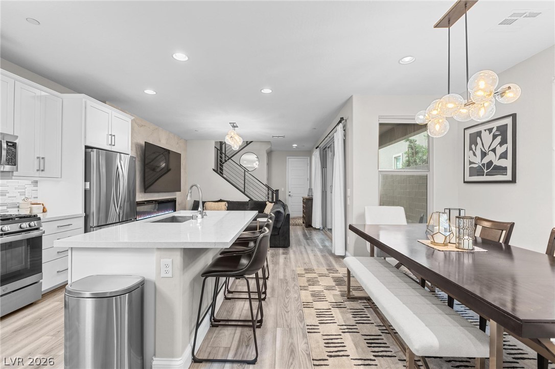 11656 Redwood Mountain Avenue Property Photo 8