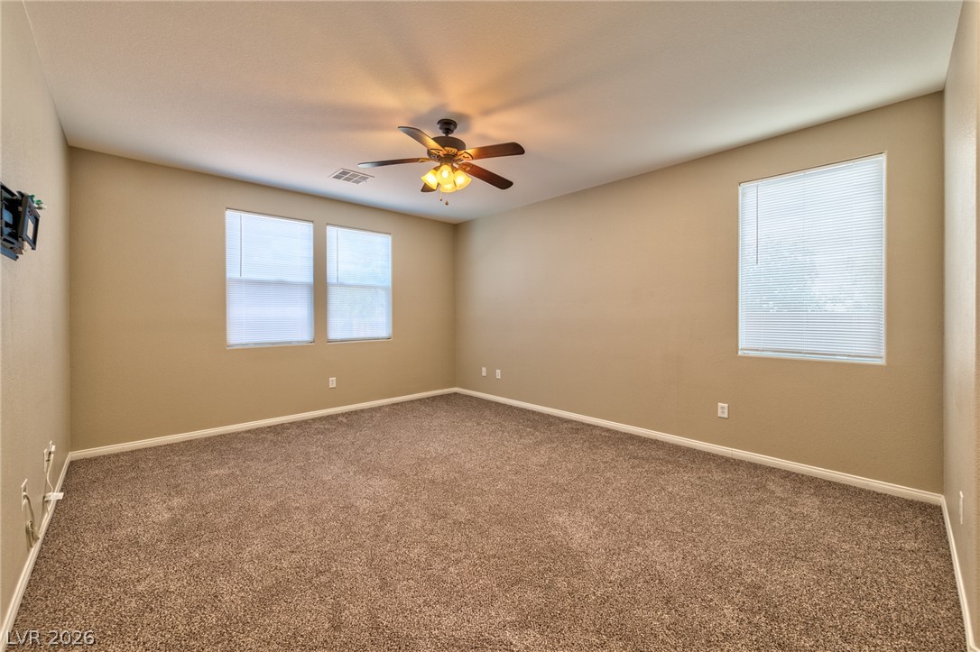 2116 Mistle Thrush Drive Property Photo 7